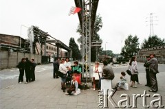 Sierpień 1988, Gdańsk, Polska.
Regionalna Komisja Koordynacyjna NSZZ „Solidarność” wezwała do rozpoczęcia strajku w całym Regionie Gdańskim. 