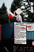 Sierpień 1988, Gdańsk, Polska.
Regionalna Komisja Koordynacyjna NSZZ „Solidarność” wezwała do rozpoczęcia strajku w całym Regionie Gdańskim. 