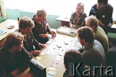 Sierpień 1988, Gdańsk, Polska.
Regionalna Komisja Koordynacyjna NSZZ „Solidarność” wezwała do rozpoczęcia strajku w całym Regionie Gdańskim. 
