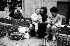 Sierpień 1988, Gdańsk, Polska.
Regionalna Komisja Koordynacyjna NSZZ „Solidarność” wezwała do rozpoczęcia strajku w całym Regionie Gdańskim. 