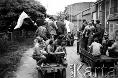 Sierpień 1988, Gdańsk, Polska.
Regionalna Komisja Koordynacyjna NSZZ „Solidarność” wezwała do rozpoczęcia strajku w całym Regionie Gdańskim. 
