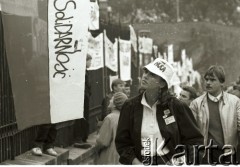 1984, Częstochowa, Polska.
Pielgrzymka ludzi pracy na Jasną Górę. 
Fot. Jerzy Szot, zbiory Ośrodka KARTA