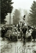 1985, Polska.
Pielgrzymi w drodze na Jasną Górę.
Fot. Jerzy Szot, zbiory Ośrodka KARTA