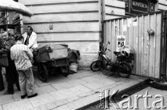 Maj - czerwiec 1989, Kraków, Polska.
Kampania wyborcza przed wyborami do parlamentu.
Fot. Jerzy Szot, zbiory Ośrodka KARTA