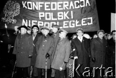 11.11.1981, Kraków, Polska.
Manifestacja działaczy Konfederacji Polski Niepodległej.
Fot. Jerzy Szot, zbiory Ośrodka KARTA