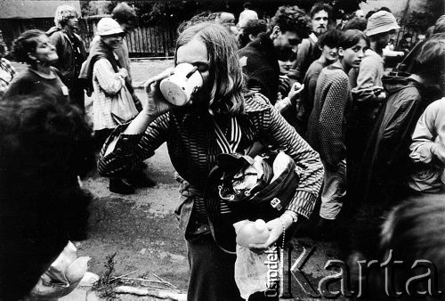 1984,Polska.
Piesza pielgrzymka do Częstochowy.
Fot. Piotr Dylik, zbiory Ośrodka KARTA.
 
