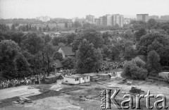 1986, Polska.
Piesza pielgrzymka zmierza na Jasną Górę.
Fot. Piotr Dylik, zbiory Ośrodka KARTA
