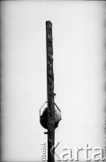 1985, Oświęcim, Polska.
KL Auschwitz Birkenau. Słup z reflektorem.
Fot. Piotr Dylik, zbiory Ośrodka KARTA