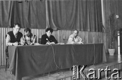 12.04.1989, Gdańsk, Polska.
Uniwersytet Gdański, spotkanie z Jackiem Kuroniem pod hasłem: 
