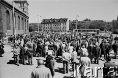 1989, Gdańsk, Polska.
Kampania przed wyborami parlamentarnymi. Zbieranie podpisów na kandydatów Komitetu Obywatelskiego  