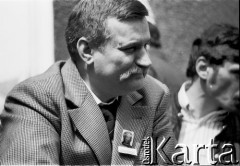 Czerwiec 1989, Gdańsk, Polska.
Parafia pw. św. Brygidy, Lech Wałęsa podczas spotkania z mieszkańcami Gdańska po wyborach czerwcowych.
Fot. Jan Juchniewicz, zbiory Ośrodka KARTA