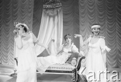 Luty 1983, Łódź, Polska.
Teatr im. Stefana Jaracza, przedstawienie 
