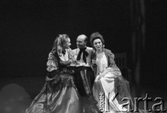 Marzec 1985, Kraków, Polska.
Teatr im. Juliusza Słowackiego. Przedstawienie: Książę Homburg, Heinrich von Kleist. Reżyseria Wojciech Szulczyński. Premiera 9 marca 1985. 
Fot. Witold Górka, zbiory Ośrodka KARTA 

