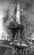 11.06.1987, Gdańsk-Zaspa, Polska.
Trzecia pielgrzymka papieża Jana Pawła II do Polski. Przygotowanie ołtarza.
Fot. Mieczysław Michalak, zbiory Ośrodka KARTA