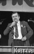27.02.1989, Wrocław, Polska.
Lech Wałęsa podczas spotkania z mieszkańcami miasta w Hali Ludowej.
Fot. Mieczysław Michalak, zbiory Ośrodka KARTA