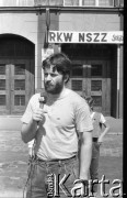 Maj 1989, Wrocław, Polska. 
Kampania wyborcza przed wyborami parlamentarnymi. Przemawia Władysław Frasyniuk, przewodniczący Regionalnej Komisji Wykonawczej NSZZ 