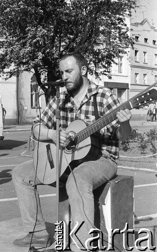 Maj 1989, Wrocław, Polska. 
Kampania wyborcza przed wyborami parlamentarnymi. Wiesław Mielcarski na wiecu wyborczym Komitetu Obywatelskiego 