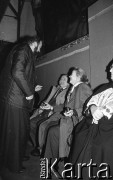 Lata 80., Częstochowa, Polska.
Pielgrzymka Ludzi Pracy na Jasną Górę. Na zdjęciu Barbara Piasecka-Johnson, amerykańska milionerka i filantropka polskiego pochodzenia i Lech Wałęsa.
Fot. Mieczysław Michalak, zbiory Ośrodka KARTA

