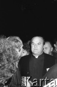 Lata 80., Częstochowa, Polska.

Ksiądz Stanisław Orzechowski podczas Pielgrzymki Ludzi Pracy na Jasną Górę.  

Fot. Mieczysław Michalak, zbiory Ośrodka KARTA