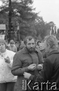 Lata 80., Częstochowa, Polska.
Jan Winnik podczas Pielgrzymki Ludzi Pracy na Jasną Górę.
Fot. Mieczysław Michalak, zbiory Ośrodka KARTA