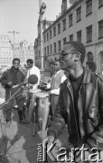 26.02.1990, Wrocław, Polska.
Festyn afrykańskich studentów z okazji uwolnienia Nelsona Mandeli. 
Fot. Mieczysław Michalak, zbiory Ośrodka KARTA