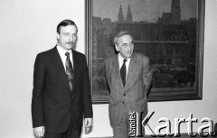 1990, Wrocław, Polska.
Kampania prezydencka Tadeusza Mazowieckiego. Spotkanie Tadeusza Mazowieckiego z prezydentem miasta Bogdanem Zdrojewskim.
Fot. Mieczysław Michalak, zbiory Ośrodka KARTA