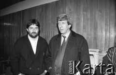 26-27.01.1991, Warszawa, Polska.
Władysław Frasyniuk (z lewej) na I Krajowym Zjeździe Ruchu Obywatelskiego - Akcja Demokratyczna (ROAD).
Fot. Mieczysław Michalak, zbiory Ośrodka KARTA