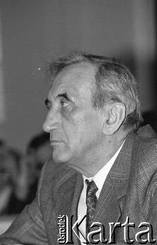 26-27.01.1991, Warszawa, Polska.
Tadeusz Mazowiecki na I Krajowym Zjeździe Ruchu Obywatelskiego - Akcja Demokratyczna (ROAD).
Fot. Mieczysław Michalak, zbiory Ośrodka KARTA