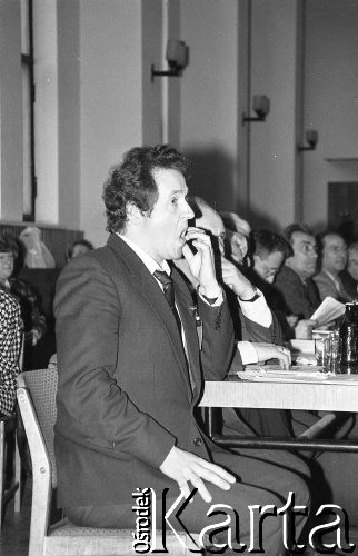 26-27.01.1991, Warszawa, Polska.
Zbigniew Bujak na I Krajowym Zjeździe Ruchu Obywatelskiego - Akcja Demokratyczna (ROAD).
Fot. Mieczysław Michalak, zbiory Ośrodka KARTA