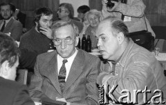 26-27.01.1991, Warszawa, Polska.
Tadeusz Mazowiecki i Jacek Kuroń na I Krajowym Zjeździe Ruchu Obywatelskiego - Akcja Demokratyczna (ROAD).
Fot. Mieczysław Michalak, zbiory Ośrodka KARTA