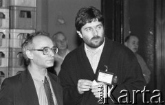 26-27.01.1991, Warszawa, Polska.
Jan Lityński (z lewej) i Władysław Frasyniuk na I Krajowym Zjeździe Ruchu Obywatelskiego - Akcja Demokratyczna (ROAD).
Fot. Mieczysław Michalak, zbiory Ośrodka KARTA