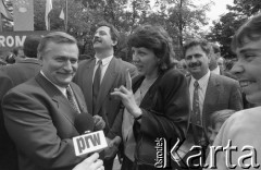 19.06.1994, Wrocław, Polska.
Promocja oficerska w Wyższej Szkole Oficerskiej im. Tadeusza Kościuszki z udziałem prezydenta Lecha Wałęsy. 
Fot. Mieczysław Michalak, zbiory Ośrodka KARTA