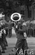 19.06.1994, Wrocław, Polska.
Promocja oficerska w Wyższej Szkole Oficerskiej im. Tadeusza Kościuszki z udziałem prezydenta Lecha Wałęsy. 
Fot. Mieczysław Michalak, zbiory Ośrodka KARTA