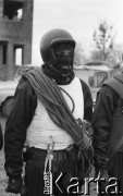 Lata 90., Wrocław, Polska.
Ćwiczenia jednostki antyterrorystycznej policji.
Fot. Mieczysław Michalak, zbiory Ośrodka KARTA