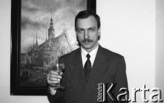 Lata 90., Wrocław, Polska.
Prezydent miasta Bogdan Zdrojewski.
Fot. Mieczysław Michalak, zbiory Ośrodka KARTA