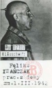 1940-1942, Oświęcim.
Zdjęcie obozowe pracownika sądowego Feliksa Iwańczaka (zmarł 1.03.1942)
Fot. NN, Studium Polski Podziemnej w Londynie