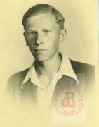 1939-1944, brak miejsca.  
Powstaniec warszawski Eugeniusz Kupa 