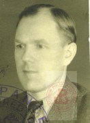 Styczeń 1947, Wielka Brytania.
Zdjęcie paszportowe męża Marii Rydarowskiej-Szymerskiej Kazimierza Szymerskiego.
Fot. NN, Studium Polski Podziemnej w Londynie