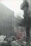 Sierpień-Październik 1944, Warszawa.
Barykady ustawione podczas powstania warszawskiego. 
Fot. NN, Studium Polski Podziemnej w Londynie