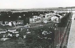Kwiecień 1945, Oberlangen.
Niemiecki obóz jeniecki 
Fot. NN, Studium Polski Podziemnej w Londynie