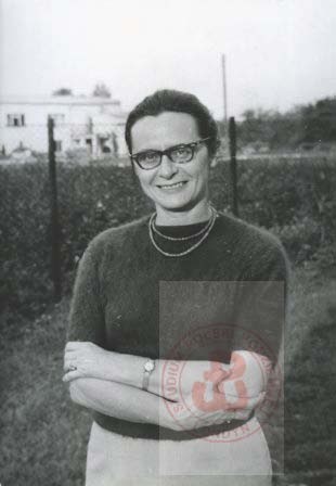 1982, brak miejsca.  
Żona Władysława Bartoszewskiego Zofia. 
Fot. NN, Studium Polski Podziemnej w Londynie