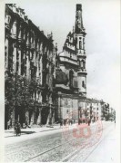 1945, Warszawa. 
Kościół pod wezwaniem Najświętszego Zbawiciela od strony ulicy Marszałkowskiej.  
Fot. NN, Studium Polski Podziemnej w Londynie