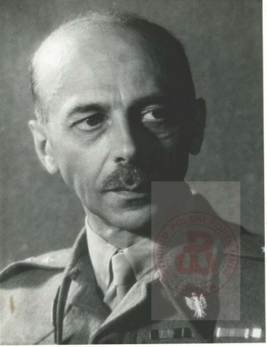 Maj 1945, Wielka Brytania.
Naczelny Wódz Polskich Sił Zbrojnych generał Tadeusz Gór-Komorowski. 
Fot. NN, Studium Polski Podziemnej w Londynie