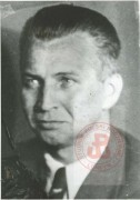 1944, brak miejsca. 
I zastępca szefa Sztabu Komendy Głównej Armii Krajowej generał Leopold Okulicki. Po wojnie skazany w procesie szesnastu i zamordowany w więzieniu.
Fot. NN, Studium Polski Podziemnej w Londynie