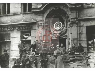 Prawdopodobnie 28.08.1944, Warszawa, Polska. 
Żołnierze z oddziału 