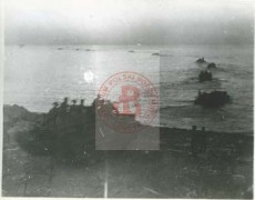 9-16.09.1943, okolice Salerno, Włochy.
Kampania włoska. Alianci lądują na plaży w okolicy miasta Salerno na Półwyspie Apenińskim.
Fot. NN, Studium Polski Podziemnej w Londynie