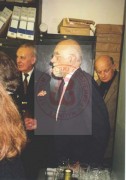 Prawdopodobnie 1998, Londyn, Anglia, Wielka Brytania.
Członkowie Koła byłych Żołnierzy Armii Krajowej podczas spotkania opłatkowego w siedzibie w siedzibie Studium Polski Podziemnej.
Fot. NN, Studium Polski Podziemnej w Londynie