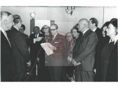 1974, Londyn, Anglia, Wielka Brytania.
Środowiska kombatanckie i polonijne na otwarciu wystawy 