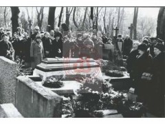 21.06.1974, Warszawa, Polska.
Pogrzeb oficera Wojska Polskiego, cichociemnego Jana Michalskiego (naprawdę nazywał się Stanisław Gilowski) na Cmentarzu Wojskowym na Powązkach.
Fot. NN, Studium Polski Podziemnej w Londynie