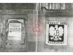 1939-1945, prawdopodobnie Warszawa, Generalne Gubernatorstwo.
Plakaty rozwieszane przez członków konspiracyjnego Małego Sabotażu. 
Fot. NN, Studium Polski Podziemnej w Londynie
